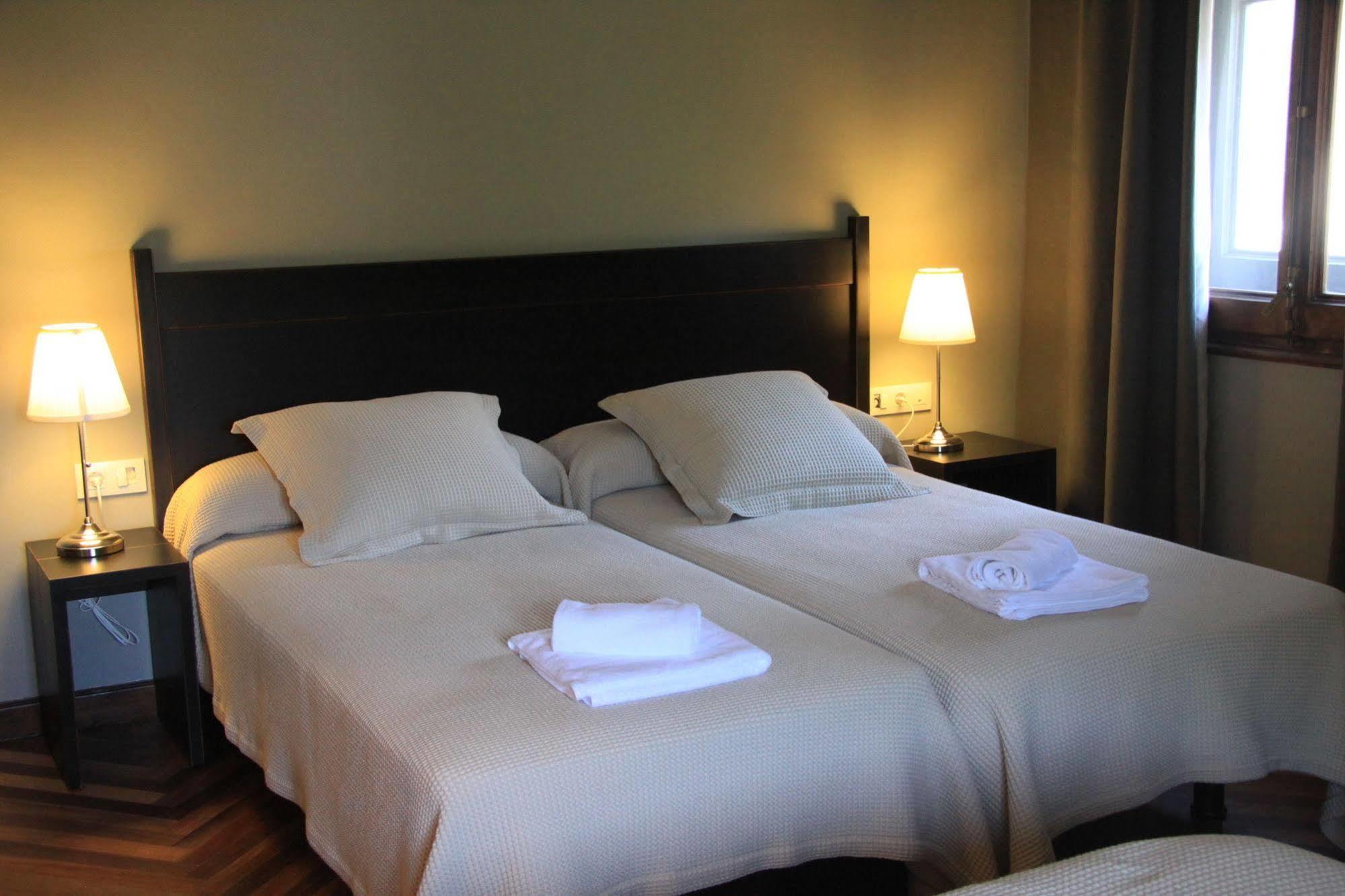 Angelats Hotel - A Signature Boutique Hotel & Restaurant ريب دي فريزر المظهر الخارجي الصورة